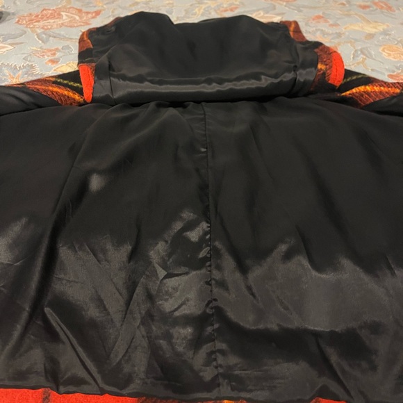 Vintage Red Plaid Wool Cape - Picture 4 of 4